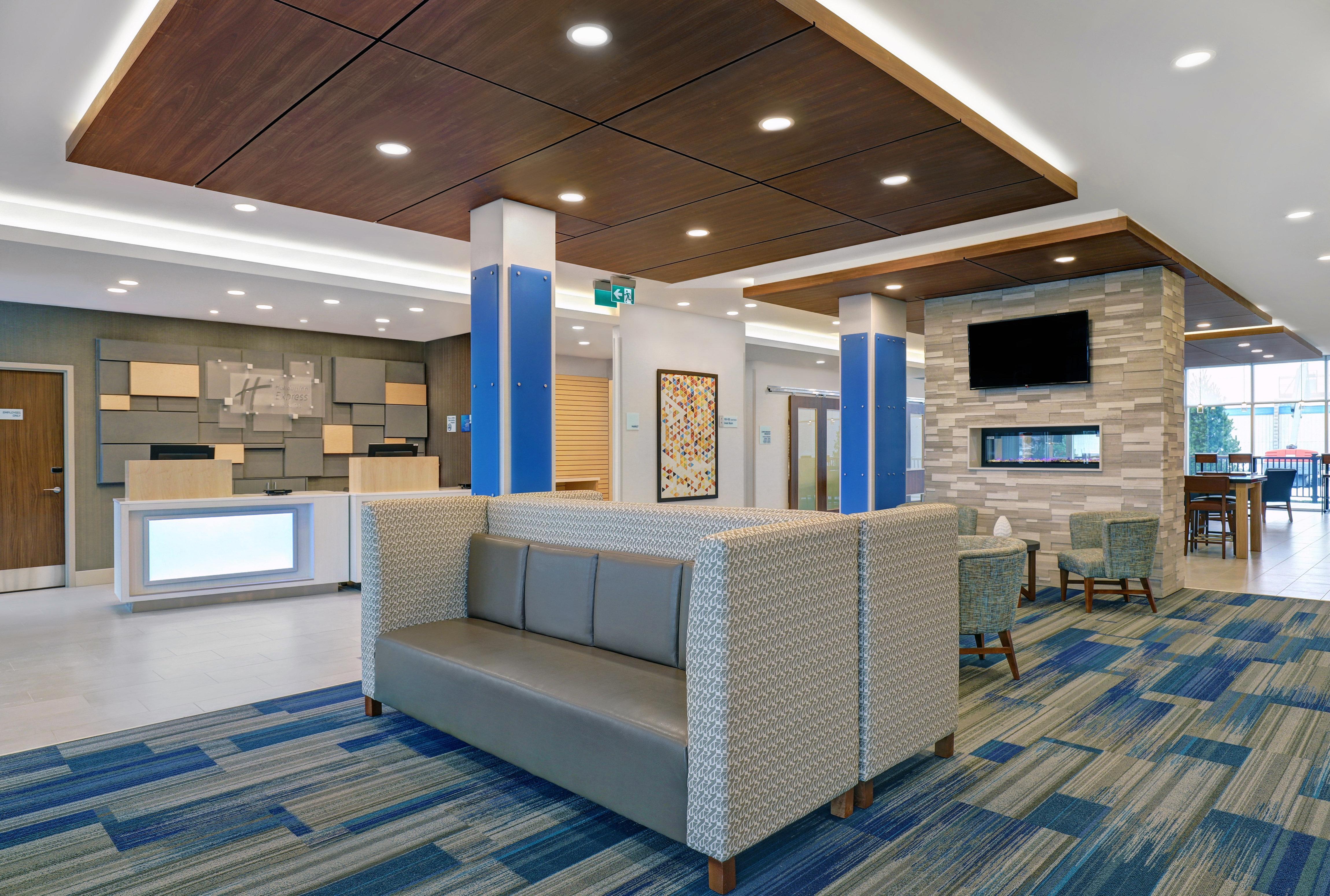 Holiday Inn Express & Suites - Collingwood Extérieur photo